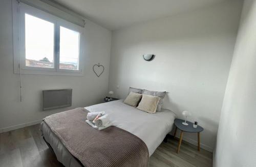 Fonsorbes Apartment | Le Smash - Terasse - Parking