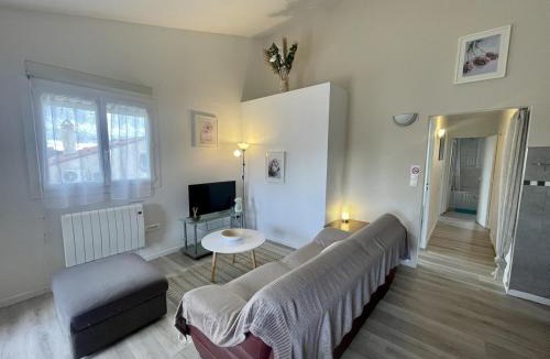 Fonsorbes Apartment | Le Smash - Terasse - Parking