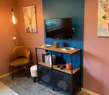 Givet Bed & Breakfast | Le Soleil Couchant/Chambre d'hôtes
