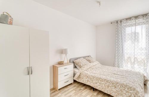 Champigny-sur-Marne Apartment | Le SOLEIL d'OR entre DISNEY et PARIS