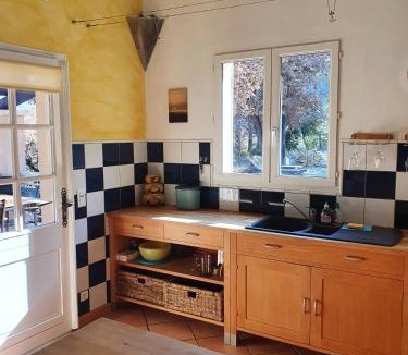 Entrechaux Villa | Le Soleil du Ventoux