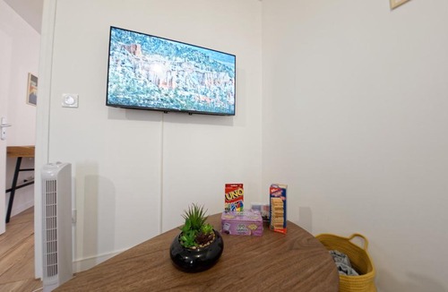 Bas-Vernet Apartment | Le Soleilcasa - 3 personnes - bureau & wifi