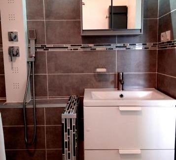 Anglade House | LE SOLO