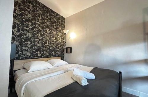 Limoges Apartment | Le Sombrero, central avec parking