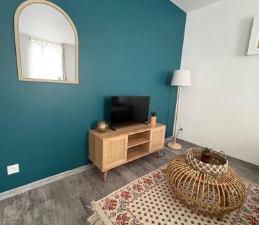 Mazamet Apartment | Le Soult l Rénové l Stationnement facile & gratuit