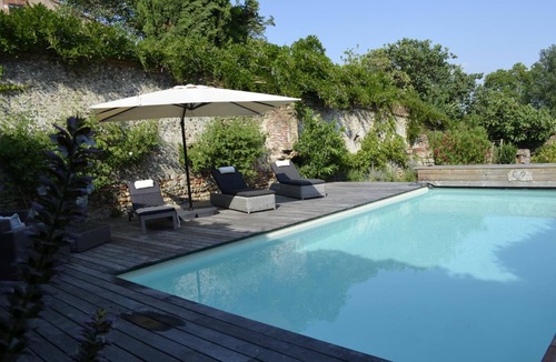 Saint-Elix-le-Chateau House | Le Sourire des Anges 2