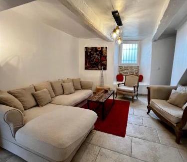 Chateauneuf-du-Pape House | LE SOUSTET