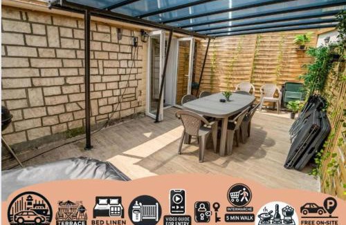 Equemauville Apartment | Le Spacieux Appartement avec Jacuzzi & Terrasse