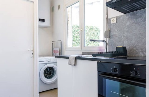 Saint-Quentin Apartment | Le Spacieux, Gare et Centre, Fibre et Bureau, Idéal Pro