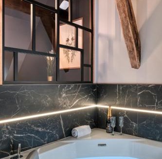 Chartres Apartment | Le Splendide Collégiale Saint André