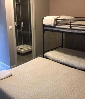 Miroir - Batignolles Hotel | Le Sporting