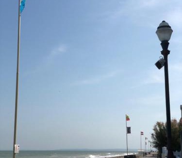 Saint-Regnobert-de-la-Cote-de-Nacre Apartment | Le Spot, charmant studio à 200m de la mer