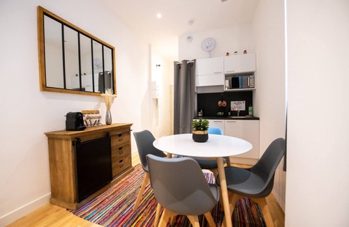 Bellecour - Hotel Dieu Apartment | Le St Germain - Joli studio moderne centre-ville