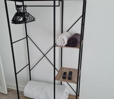 Saint-Jean-de-la-Porte Bed & Breakfast | Le st jean familiale