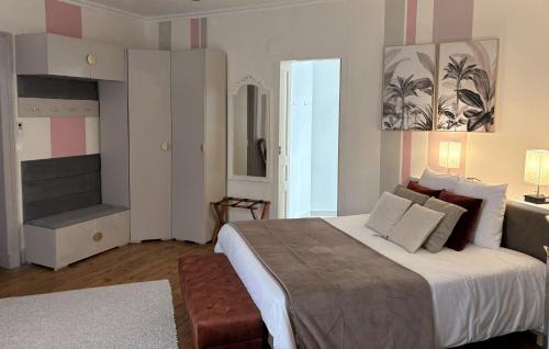 Roquefort Hotel | Le St Vincent