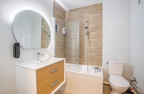 Patrotte Metz-Nord Apartment | Le Stanny - 2 beds - 4 pers' - Parking - Streaming