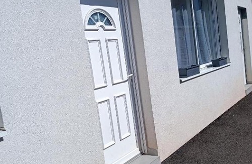 Oyonnax Apartment | Le Studio Élégance du centre