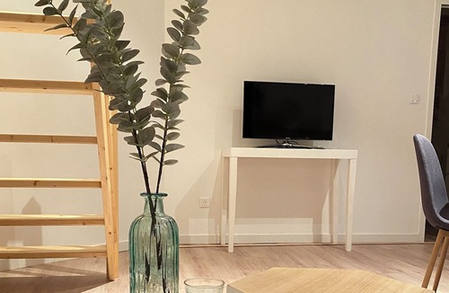 Ruelle-sur-Touvre Apartment | Le Studio, 10 Minutes du Centre D'angoulême