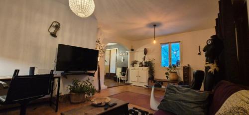 Faucon Apartment | le studio 148