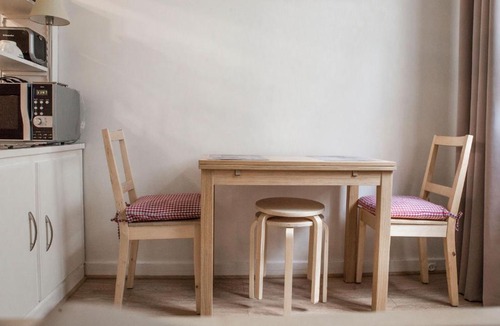 Le Kremlin-Bicetre Apartment | Le Studio 1517