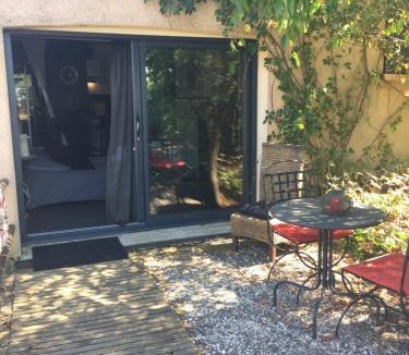 Montauban Apartment | Le studio 9