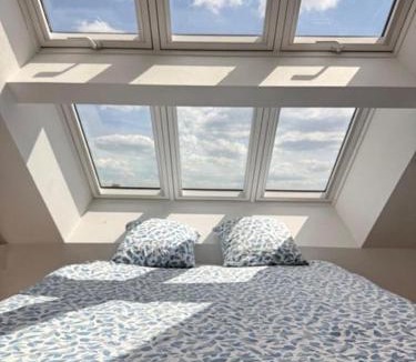 Margny-les-Compiegne Apartment | Le Studio 92