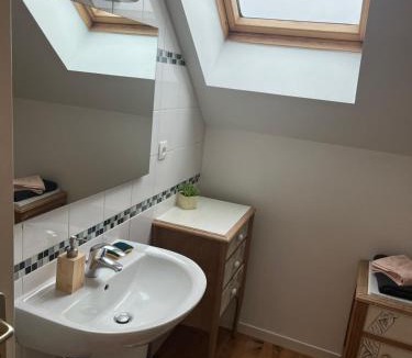 Neuville-Saint-Remy Apartment | Le studio 99