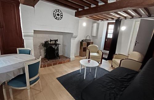 Pont-Audemer Apartment | Le studio Aristide