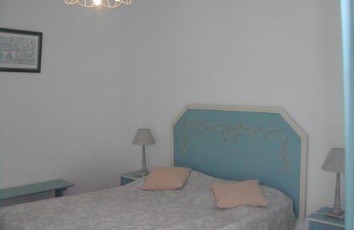 Tourtour Apartment | le studio bleu