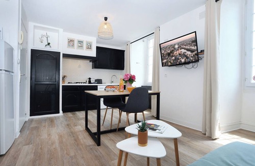 Laval Apartment | Le Studio - Centre-ville - Petfriendly