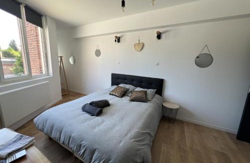 Lens Apartment | Le Studio Chic