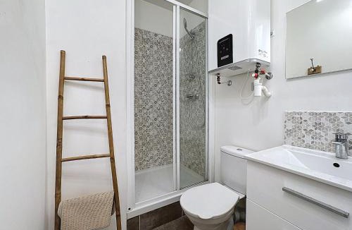 Ferrandiere - Maisons Neuves Apartment | Le Studio Cosy Partdieu Villette