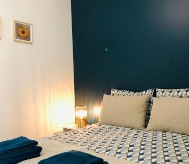 Bruz Apartment | Le studio d'Angèle : Angie