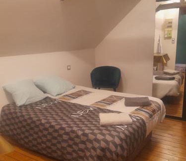 Evron Apartment | Le studio de la Fontaine