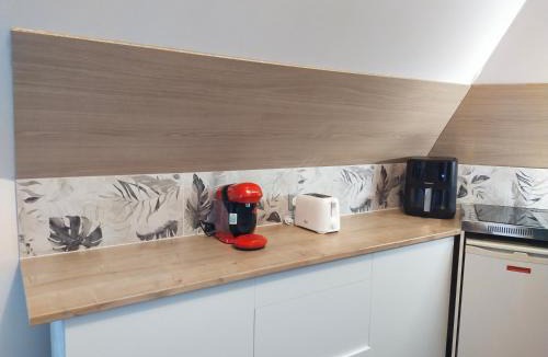 Evron Apartment | Le studio de la Fontaine