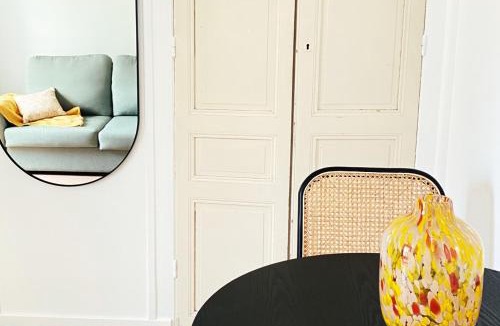 Deols Apartment | Le Studio Design ⸱ Stationnement gratuit ⸱ Fibre