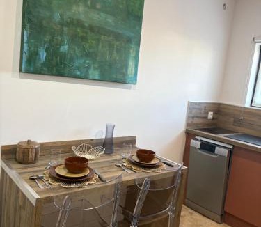 Paraza Apartment | Le studio du port