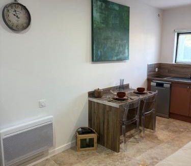 Paraza Apartment | Le studio du port