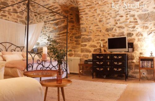 Entraygues-sur-Truyere House | Le Studio