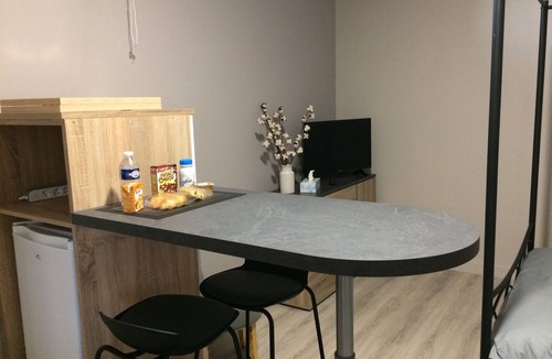 Thiviers Apartment | Le Studio Gare - Thiviers