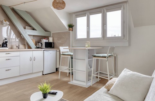 Rouen City Centre Apartment | Le Studio Monet, joli studio vue Cathédrale !