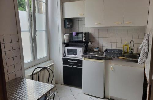 Saint-Jean-d'Angely Apartment | Le Studio Parisien