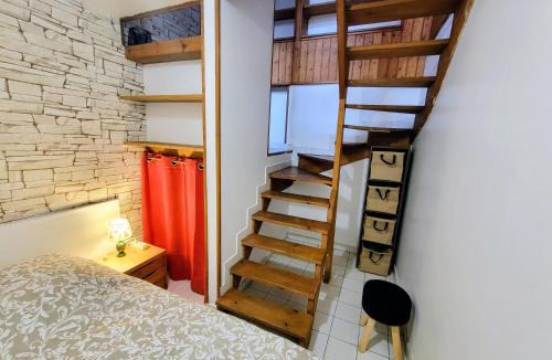 Saint-Jean-d'Angely Apartment | Le Studio Parisien