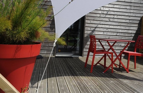 Ploufragan Apartment | LE STUDIO-Studio-Terrace-Deluxe-Wet room