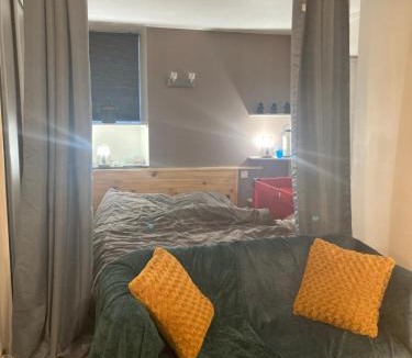 Arreau Apartment | Le « studio sur la Neste » dans le centre d’Arreau