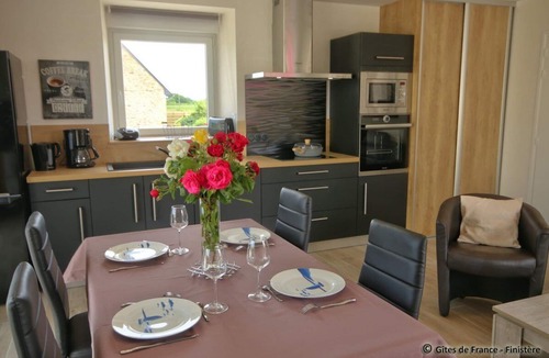 Plougoulm House | Le styvell- the barn
