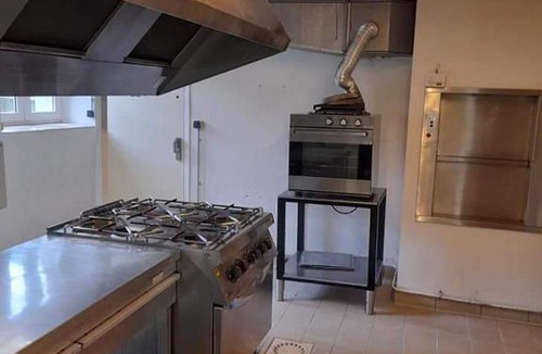 Mortroux House | Le Sully