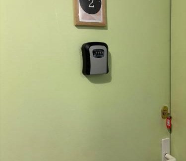 Mortroux Apartment | Le Sully - Studio n°2