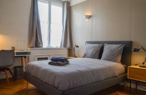 Tourcoing Apartment | Le superbe T2, Centre ville, WIFI, proche Gare , Prox Lille, Terrasse
