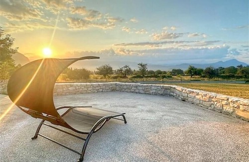 Ceyzerieu House | Le Sycomore - CEYZERIEU